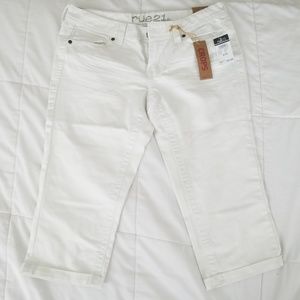 NWT Rue 21 Crops size 9/10